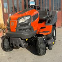 Trattorino rasaerba husqvarna bicilindrico