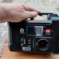 power energy station con pannelli pieghevoli