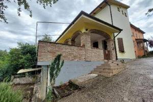Immobile in asta di 155 m² con 4 locali a Marano s