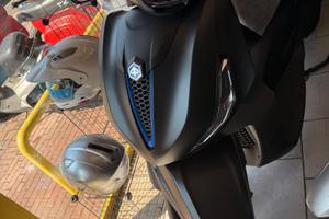 Scooter Beverly 400 S