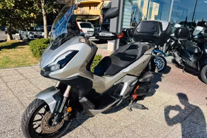 HONDA ADV 350 TUTTO INCLUSO ANCHE PASSAGGIO! MIN