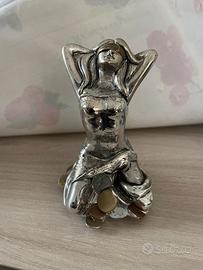 Coppia di dee bendate portafortuna