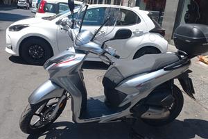 QJ Motor SQ 200 - 2025