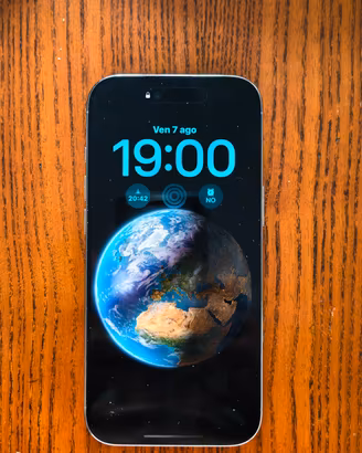 I phone air + Apple watch ultra 3 ultra titanium