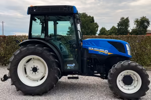 New Holland T4.100F