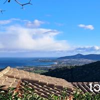 Grazioso appartamento con vista mare