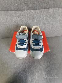 scarpe sportive n. 26 - Biomecanics 