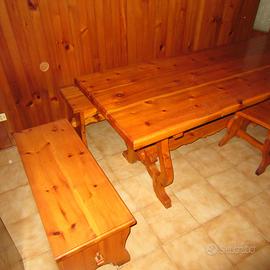 Tavolo taverna