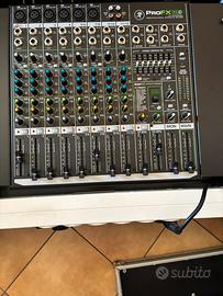 Flightcase 19 rack 2U alloggio mixer e accessori