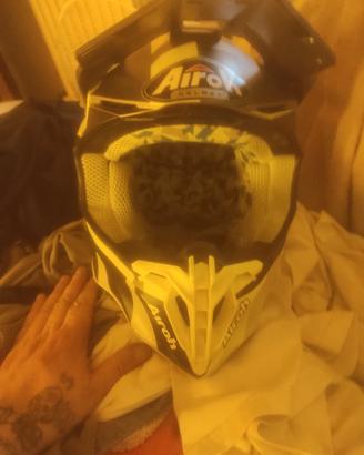 Casco da cross airoh