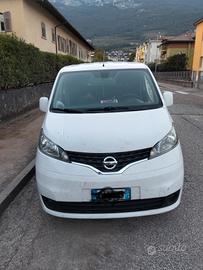 Nissan NV 200 evalia 7 poosti
