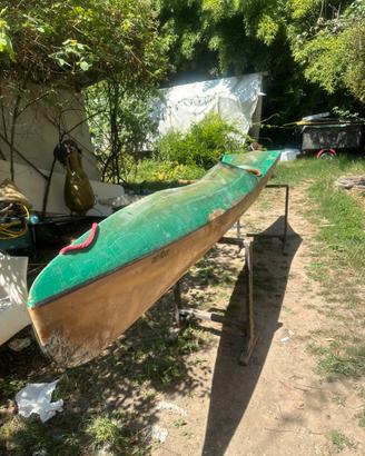 Kayak Artfiber in kevlar da sistemare “fai da te”