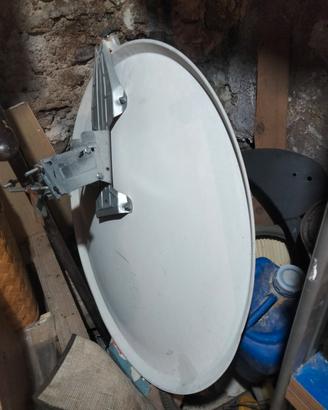 parabola antenna