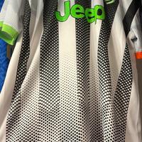 Maglia juve edizione palace