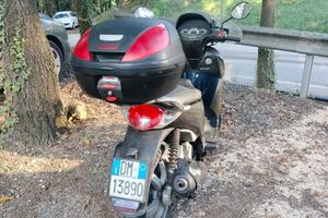 Aprilia Scarabeo 200 - 2009