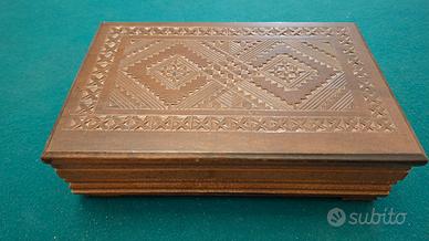 Sciarpa commemorativa della Virtus Kinder Bologna,