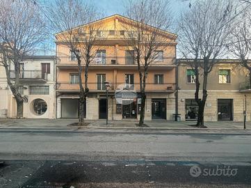 3 LOCALI A AVEZZANO