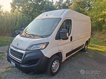peugeot boxer tetto alto passo medio 210 mila km