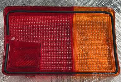 PLASTICA FANALE POSTERIORE DX FIAT 126 FSM COD.OE 