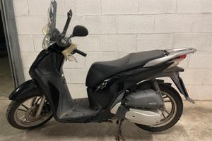 Honda SH150I con ABS