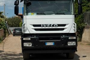 Camion iveco scarrabile