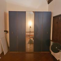 Armadio legno e specchio 