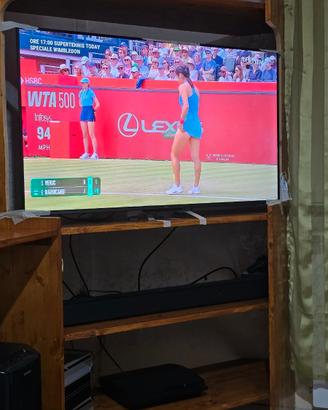 smart tv qled 43"tcl, e soundbar philips. perfetti