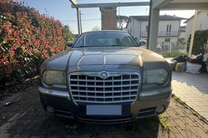 CHRYSLER 300c