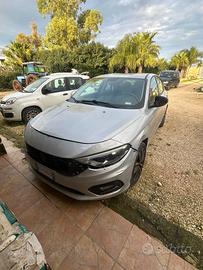 Fiat Tipo 1.3 Mjt 4 porte Lounge “LEGGI BENE”