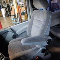 Sedile anteriore dx MERCEDES-BENZ VITO del 1999