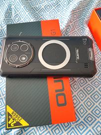 OUKITEL TELEFONO INDISTRUTTIBILE 