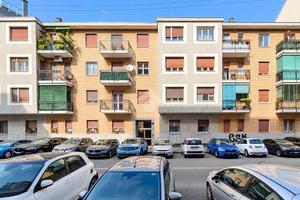 2 LOCALI A MILANO