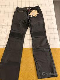 Pantaloni pelle moto donna Icon Hella 42