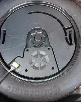 Subwoofer vw tiguan dynaudio