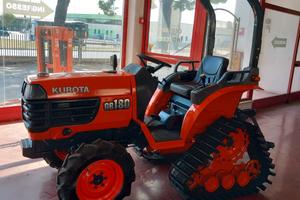 Trattorino kubota semicingolato