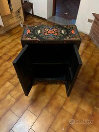 Mobile Cinese Laccato Nero Dipinto a Mano