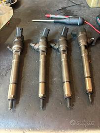 Iniettori bosch 0445110270