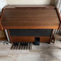 Organo farfisa