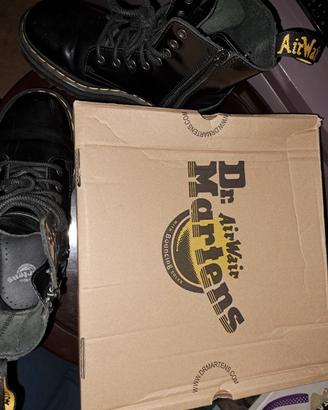 Dr. Martens Jadon