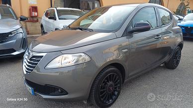 Lancia Ypsilon 1.2 69 CV 5 porte GPL Ecochic S Mom