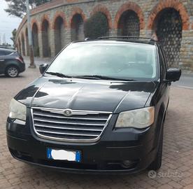 Chrysler Grand voyager