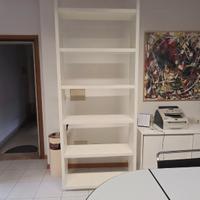 Libreria su misura laccata bianca