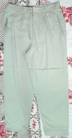 Pantaloni verde chiaro eleganti con tasche