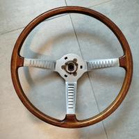 Volante Fiat Dino coupé e spider in legno