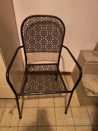 2 SEDIE E SCRIVANIA PER PC