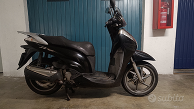 Honda SH 300