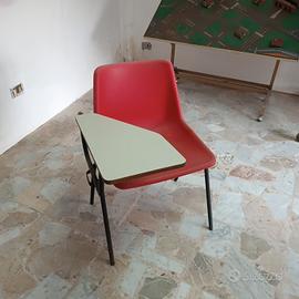 Sedie con scrittoio a ribaltina
