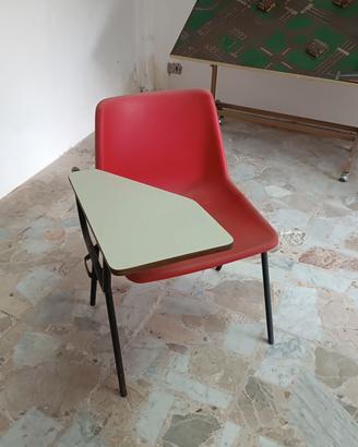 Sedie con scrittoio a ribaltina