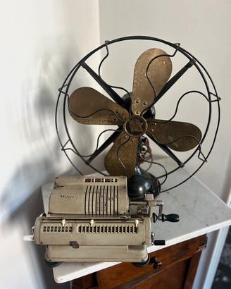 Ventilatore vintage e calcolatore