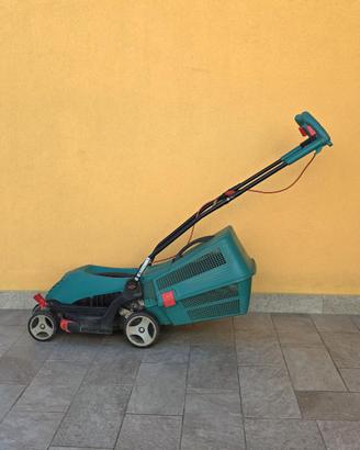 Tosaerba Bosch ARM 34.
